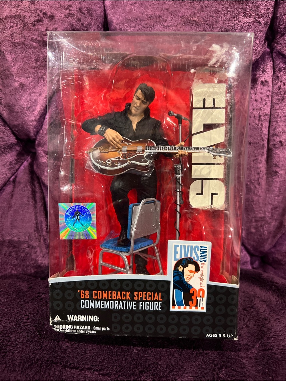 ELVIS VINTAGE '68 COMEBACK SPECIAL STANDING FIGURINE
UNOPENED